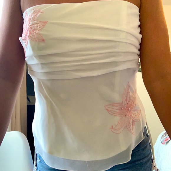A David’s and Bridal structured top with details. - Picture 1 of 3